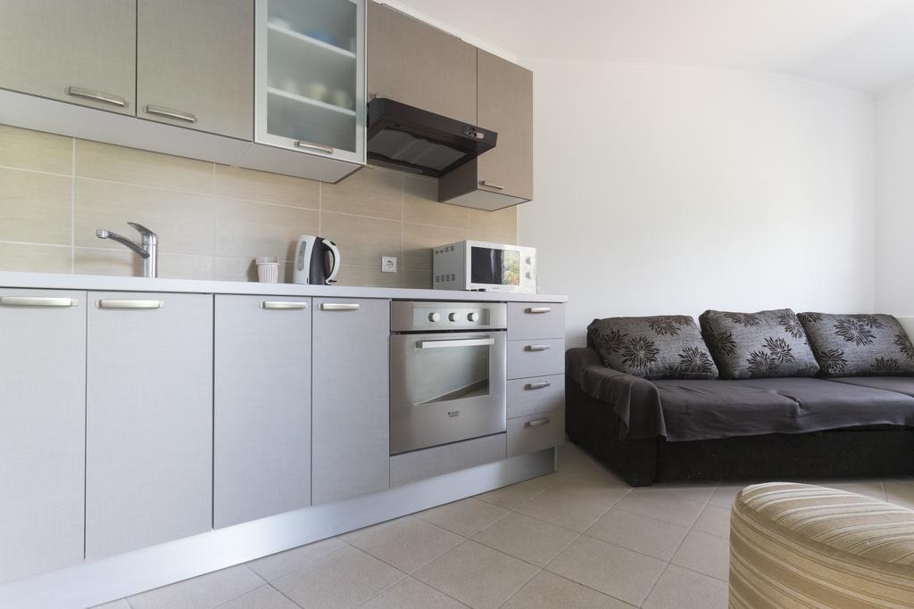 Jela Apartments Nin Exterior foto